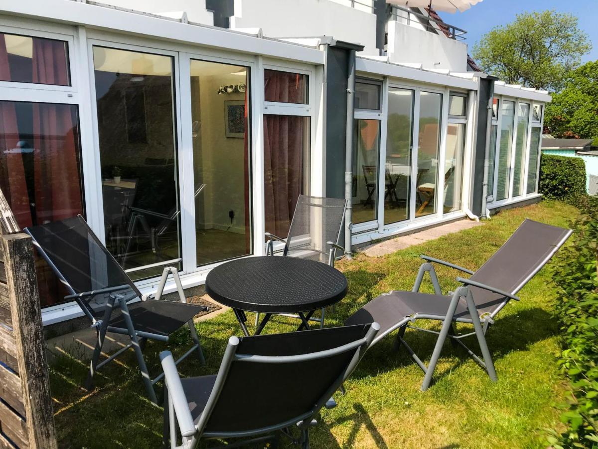 Ferienhaus Suedblick Am Yachthafen Breege Exterior photo